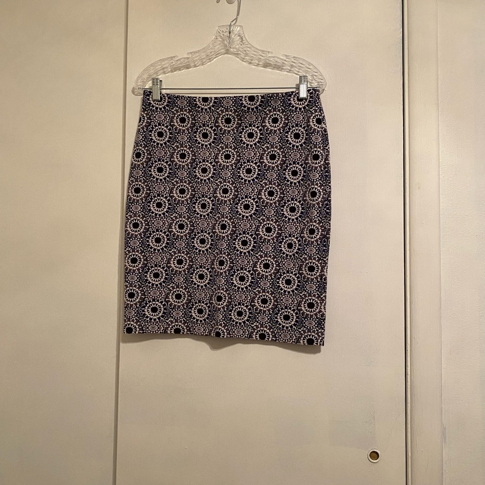 Ann Taylor Women’s (6) Blue and Black Geometric Pencil Elastic Waistband Skirt